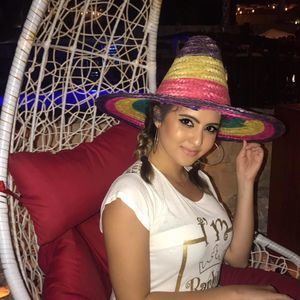 Meet your Posher, Tahani